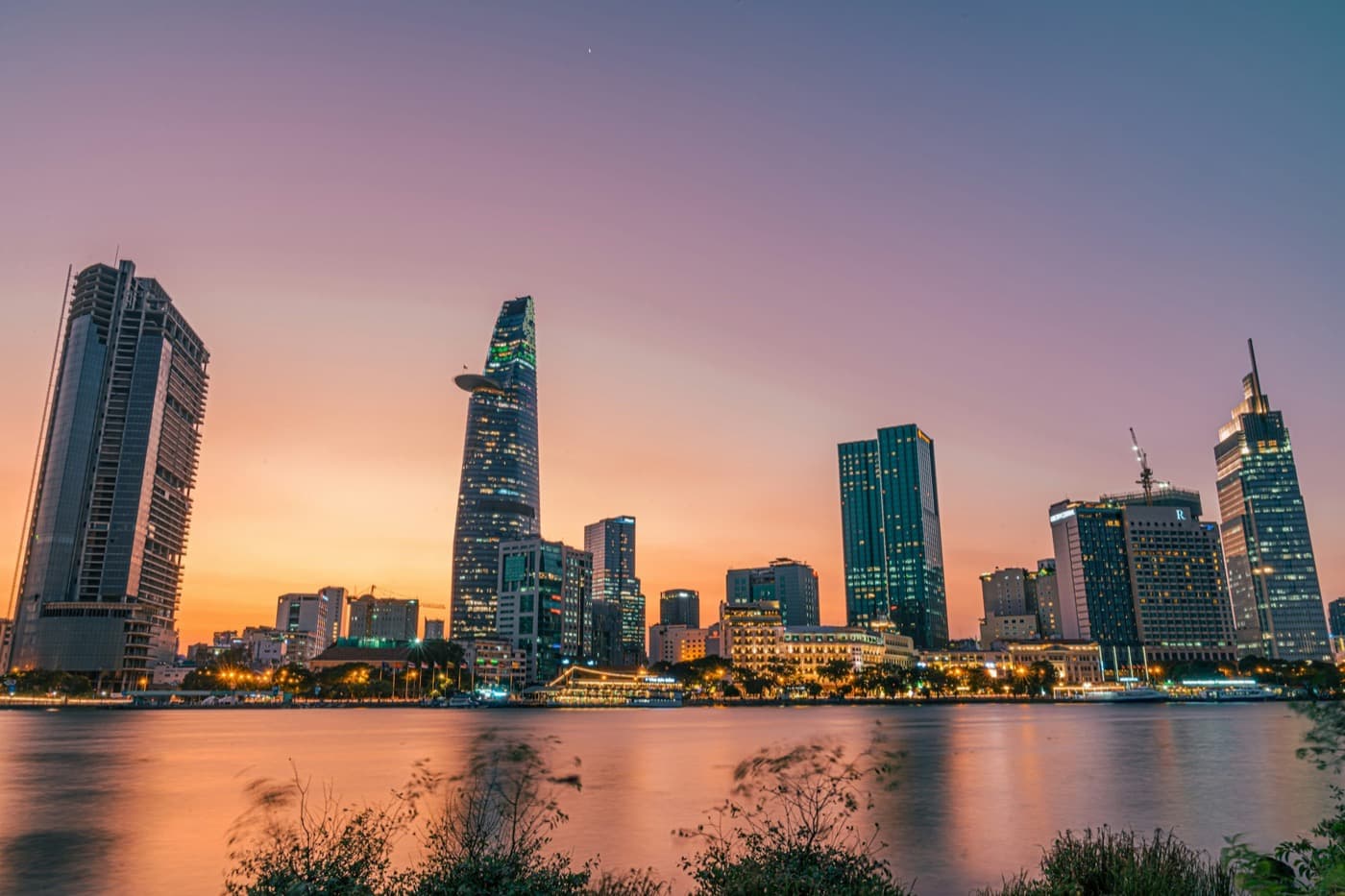 胡志明市